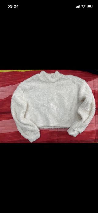 Maglione bianco corto