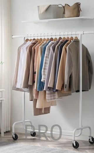 Perchero con Ruedas blanco