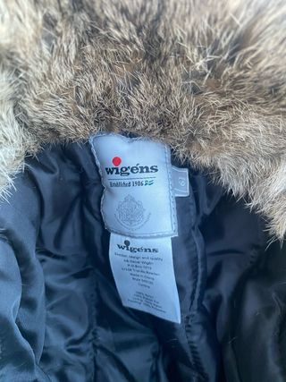 Gorro de piel negro y marrón