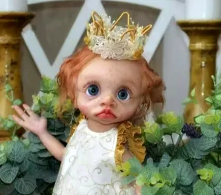 Muñeca Elfo Suerte 35cm Corona Dorada