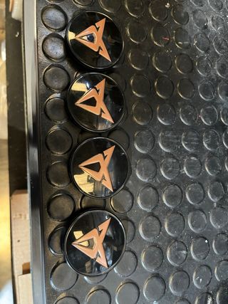 Tapa buje Cupra Leon 2022 tapas de rueda originale