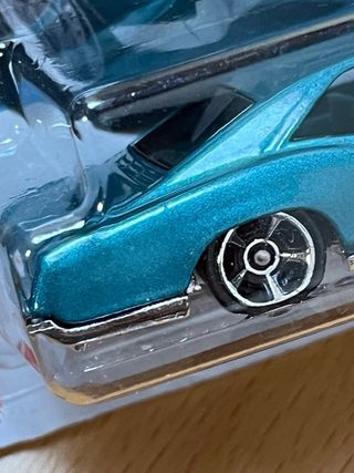 Hot Wheels '66 Buick Riviera Azzurro