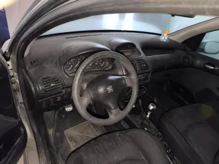 Peugeot 206 2001