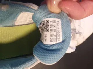 Zapatillas Adidas Blancas y Azules número 38 y 2/3