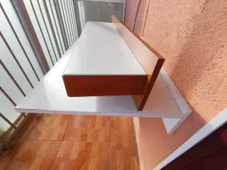 Mueble auxiliar recibidor madera y cristal