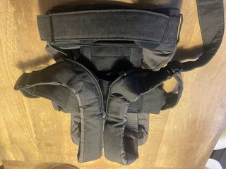 Mochila Porta Bebé BabyBjörn Gris