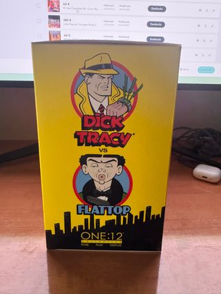 Dick Tracy Mezco One:12 Figura