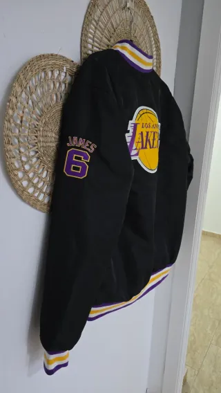 Chaqueta Los Angeles Lakers Negra y Morada