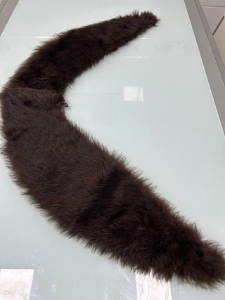 Cuello de pelo marrón. Para abrigo o chaqueta