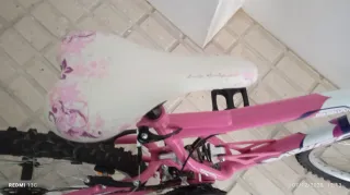 Bicicleta Avigo Niña Rosa y Blanca