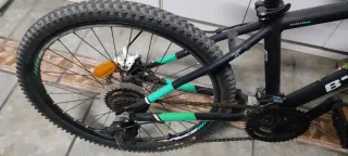 Bici infantil Btwin Rockrider 24, con casco regalo