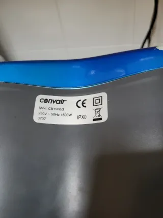 Estufa de aire azul y gris