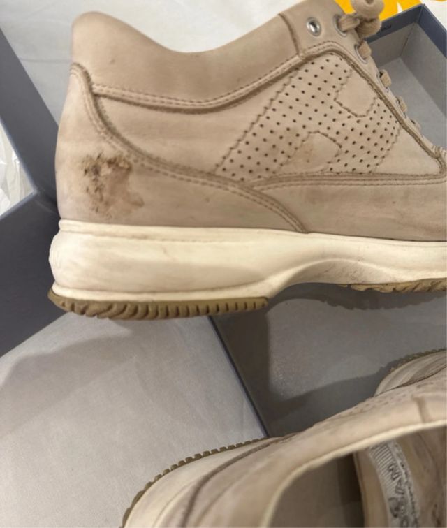 Scarpe Hogan modello Interactive 3 in beige