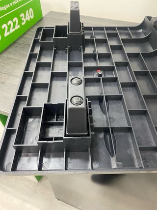 Reposapiés ergonómico negro. tengo dos