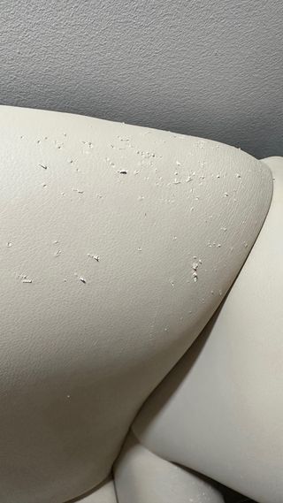 Mecedora maternidad polipiel color crema