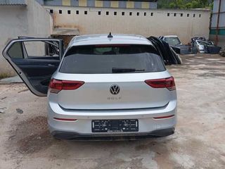 Carcasa retrovisor der volkswagen golf viii 451590