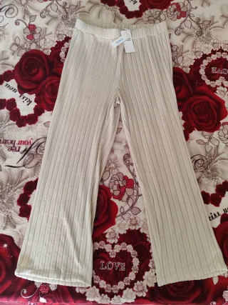 Pantalón beige talla XL