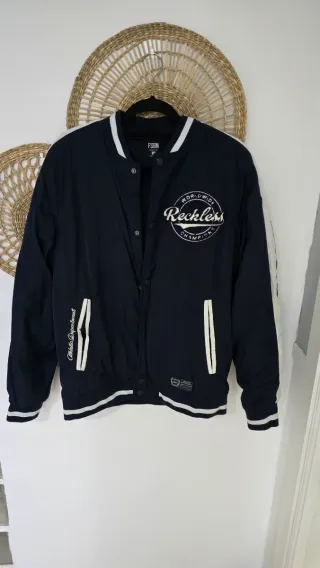 Chaqueta FSBN Negra y Blanca