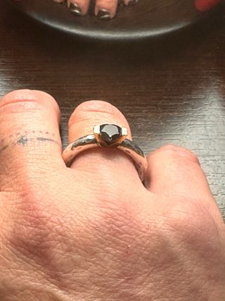 Anillo Jud Joies Corazón Negro Plata