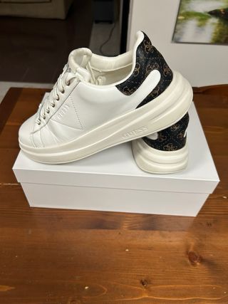 Scarpe Guess Uomo Bianche Eleganti