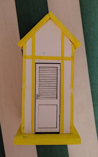 Cabina da spiaggia in legno riviera romagnola