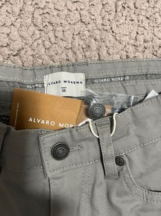 Pantalón Álvaro Moreno Gris Talla 38