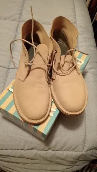 Zapatos serraje artesanos beige