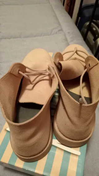 Zapatos serraje artesanos beige