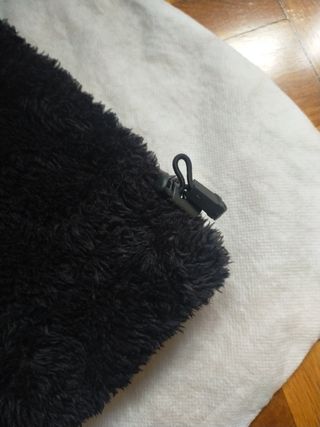 Braga de cuello negra