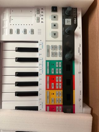 Teclado Arturia KeyStep Pro