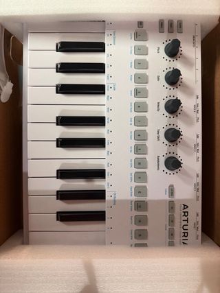 Teclado Arturia KeyStep Pro