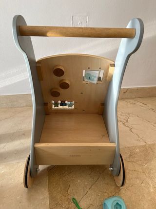 Andador Jabadabadoo madera montessori