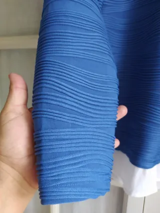 Blusa combinada azul y blanca T.M