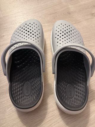 Crocs Zuecos InMotion U Gris Atmosphere