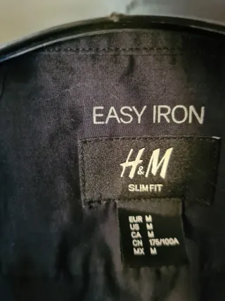 Camisa H&M Negra Slim Fit Talla M