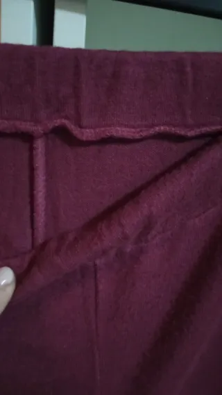 Pantalón burdeos talla XL