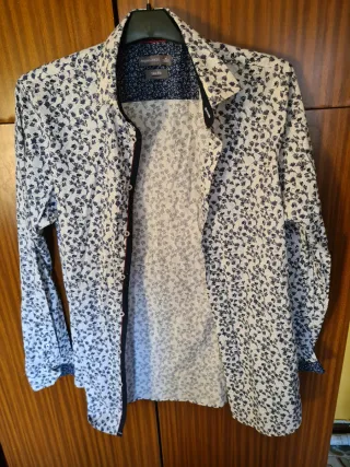 Camisa Angelo Litrico Slim Fit Estampada Talla M