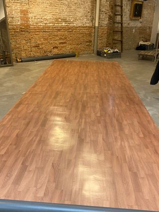 Suelo vinílico imitación parqué