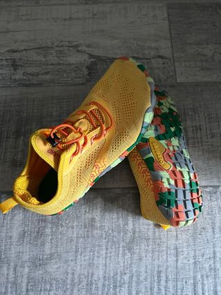 Zapatillas Barefoot Multicolores y Amarillas