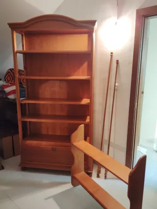 Dormitorio de madera provenzal,