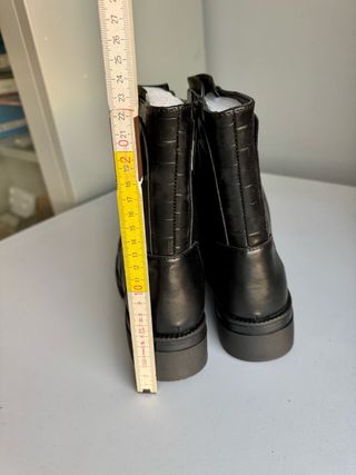 Stivaletto Anfibio Donna Exé Nero