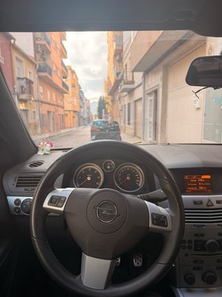 Opel Astra 2008 GTC