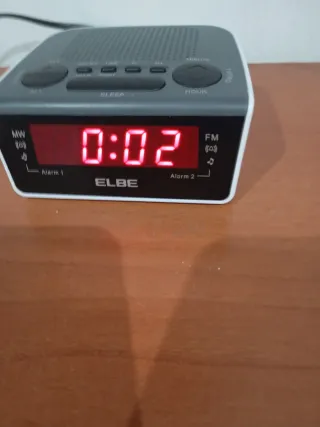 Radio Reloj Digital ELBE