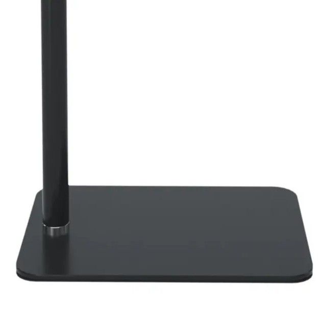 Soporte de suelo para móvil o tablet