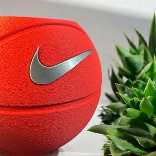 Maceta Balón Baloncesto Nike Roja