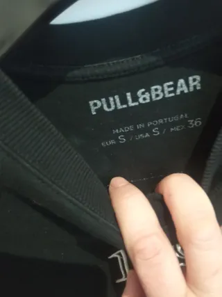 Pull&Bear Camiseta Negra 1991 Talla M