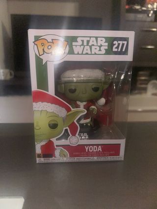 Funko Pop Yoda Papá Noel #277 Star Wars