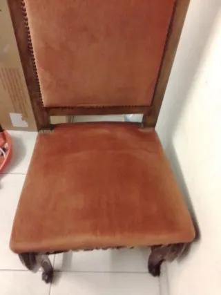 Silla antigua madera y terciopelo