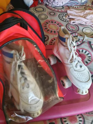 Patines bota n° 35 de 4 ruedas, vintage