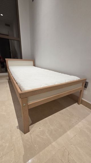 Cama infantil 70x160cm ikea + colchon